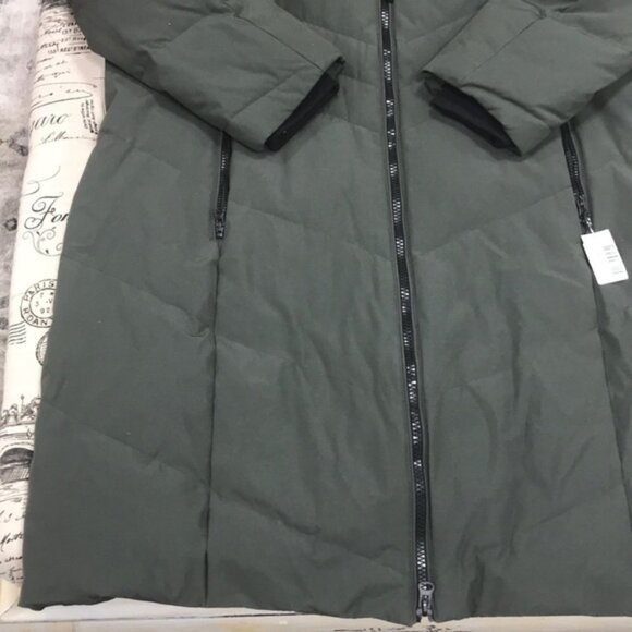 Arctic Expedition Chevron Quilted Down Coat - Picture 6 of 12